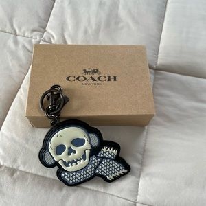 Coach BONSEY Skull Bag Charm FOB  Keychain